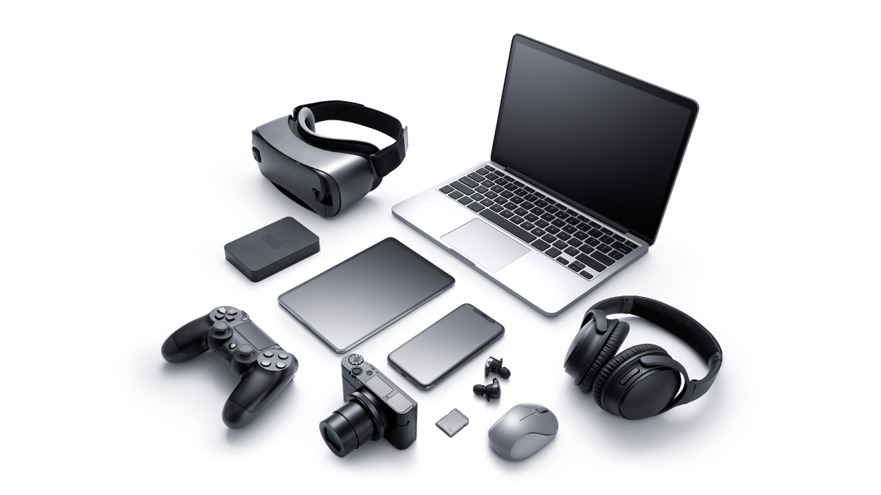 DM Gadgets Electronics delivery in Mesa Geitonia Order from Foody